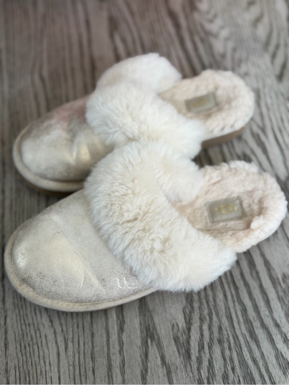 Ugg Cozy metallic Slip-Ons